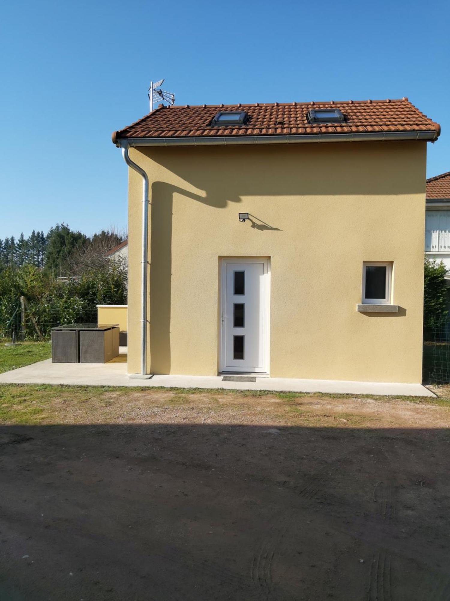 Maisonnette 40 M2 Pour 5 Personnes Paray-le-Monial Exterior foto